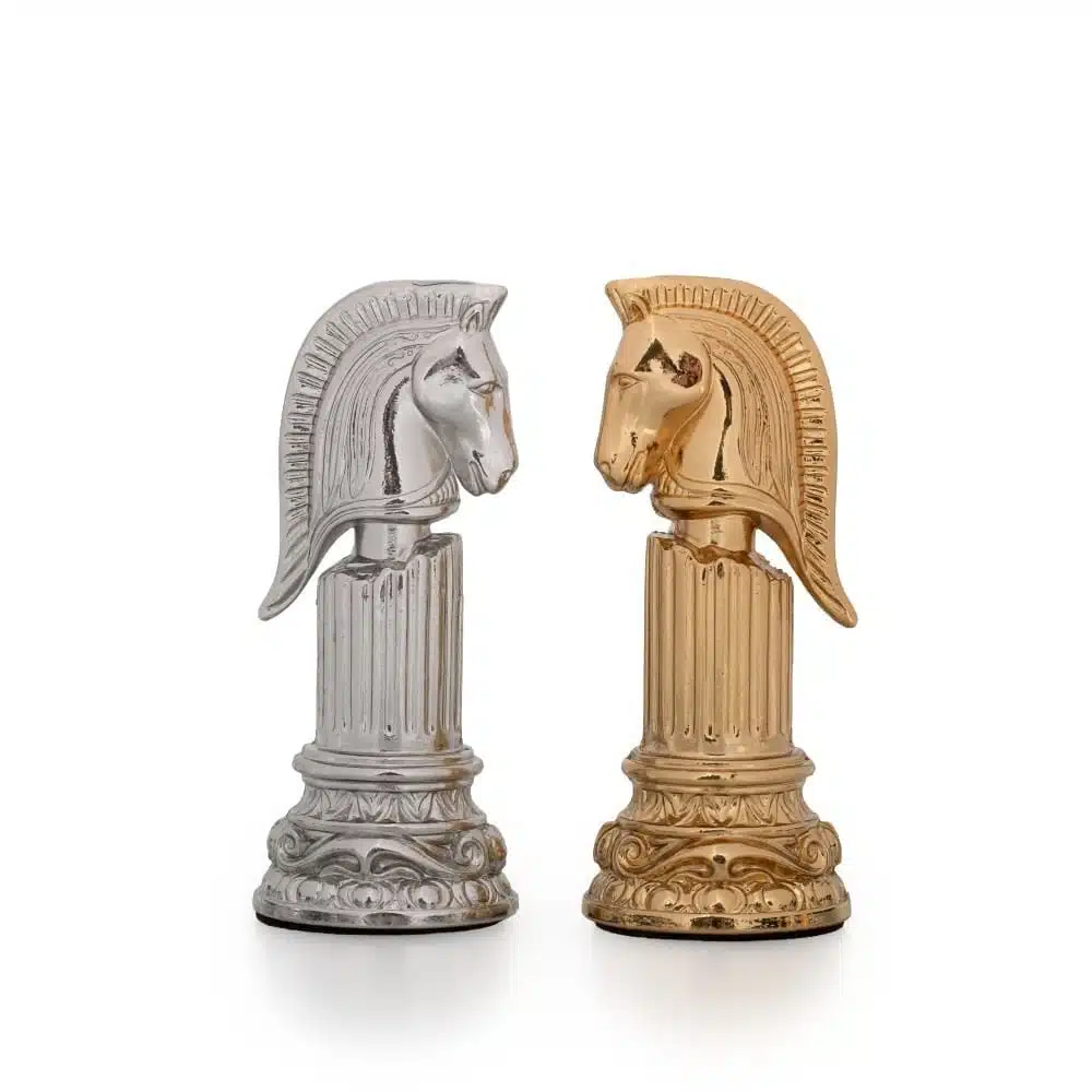 Set di Scacchi in Metallo Placcato Oro e Argento Colonna Romana - immagine 8