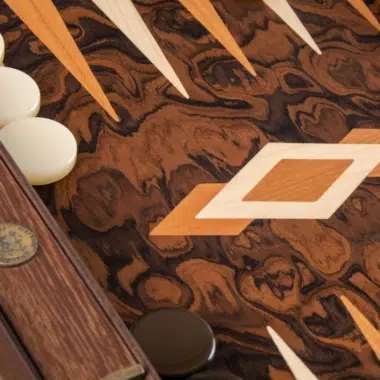 Backgammon en Racine de Noyer de Californie