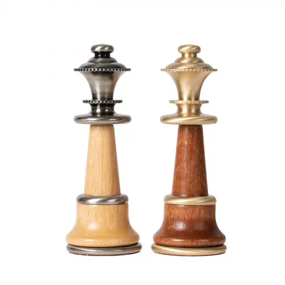 Set Staunton XL II Scacchiera in Legno di Olmo e Radica Laccata & Scacchi in Legno e Ottone - immagine 14