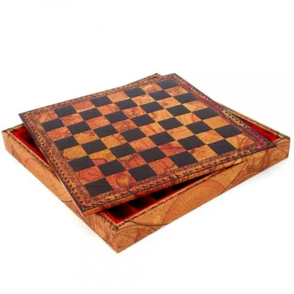 Set Florentine II Scacchiera in Similpelle & Scacchi in Legno Massello e Metallo - immagine 11