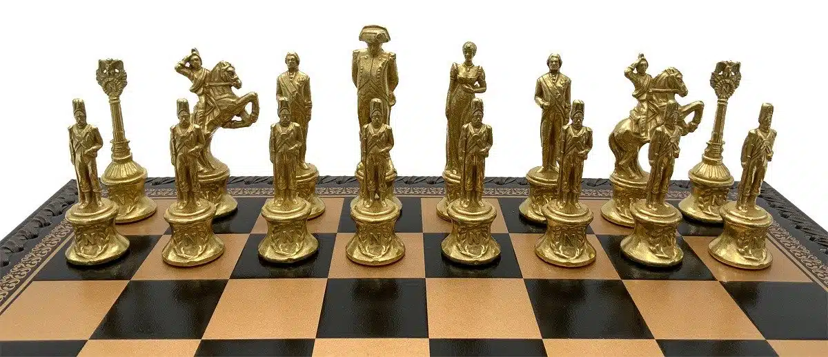Set Napoleon Scacchiera in Similpelle & Scacchi in Metallo Massiccio - immagine 6