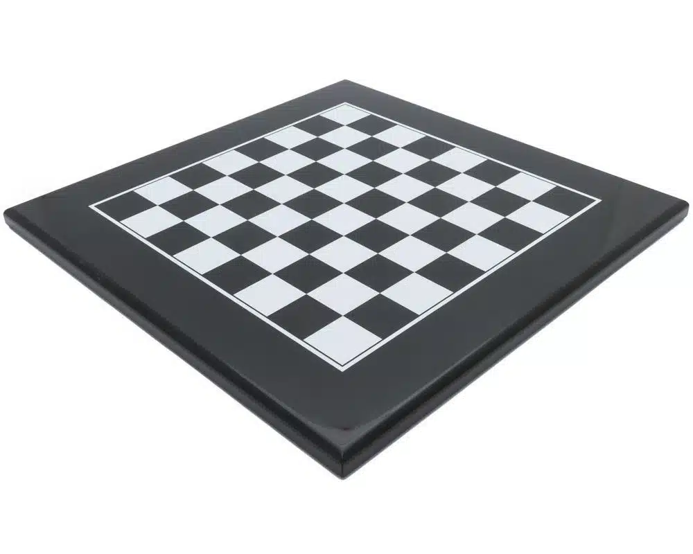 Grande Scacchiera in Legno Laccato Nero