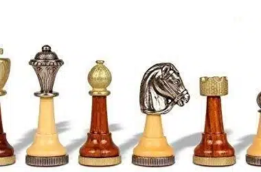 Set di Scacchi Classic II in Legno e Metallo Massiccio