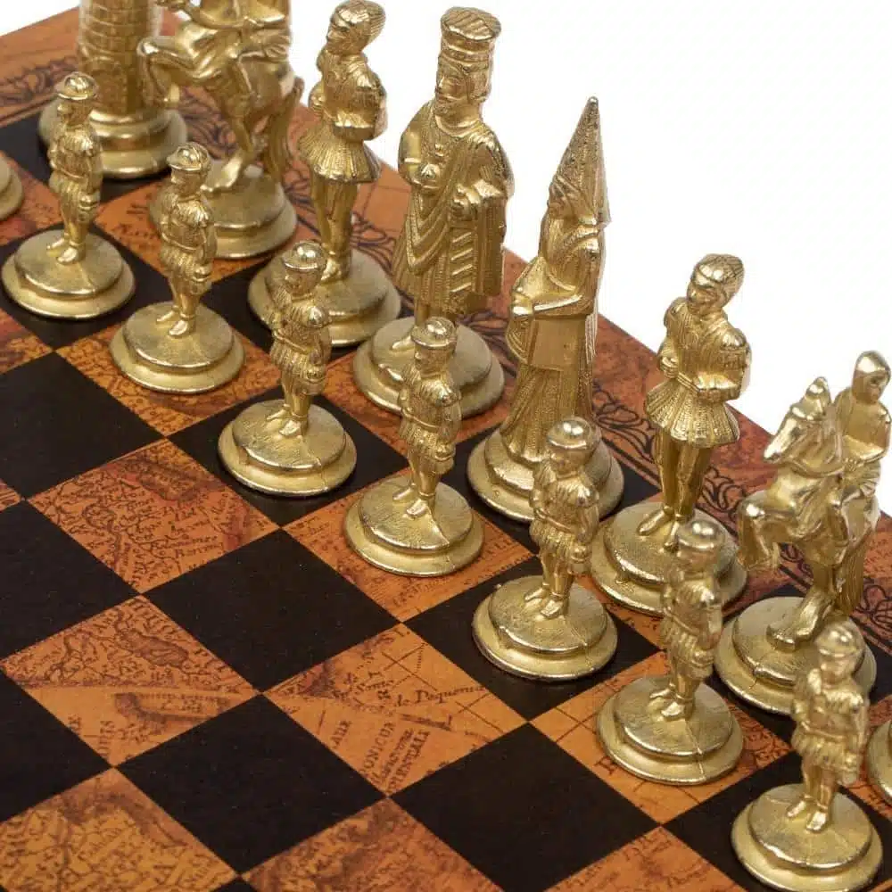 Set Camelot Re Artù VII Scacchiera in Similpelle & Scacchi in Metallo Massiccio - immagine 6