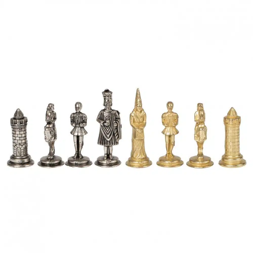 Set Camelot Re Artù XIII Scacchiera con Vano Portapezzi e Scacchi in Metallo - immagine 9