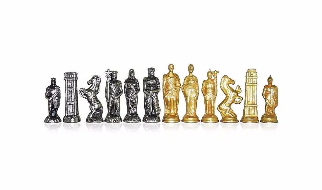 Jeu d'Echecs en Métal "Romains vs Barbares"