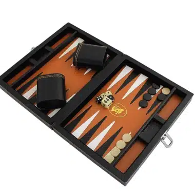Backgammon in similpelle marrone italiana da viaggio, pieghevole e magnetico