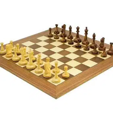 Set Blackmore Scacchiera in Legno di Noce e Acero & Scacchi in Legno di Rosa Dorato