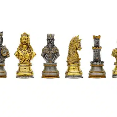 Set di Scacchi in Peltro Placcato Oro e Argento Busto Medievale