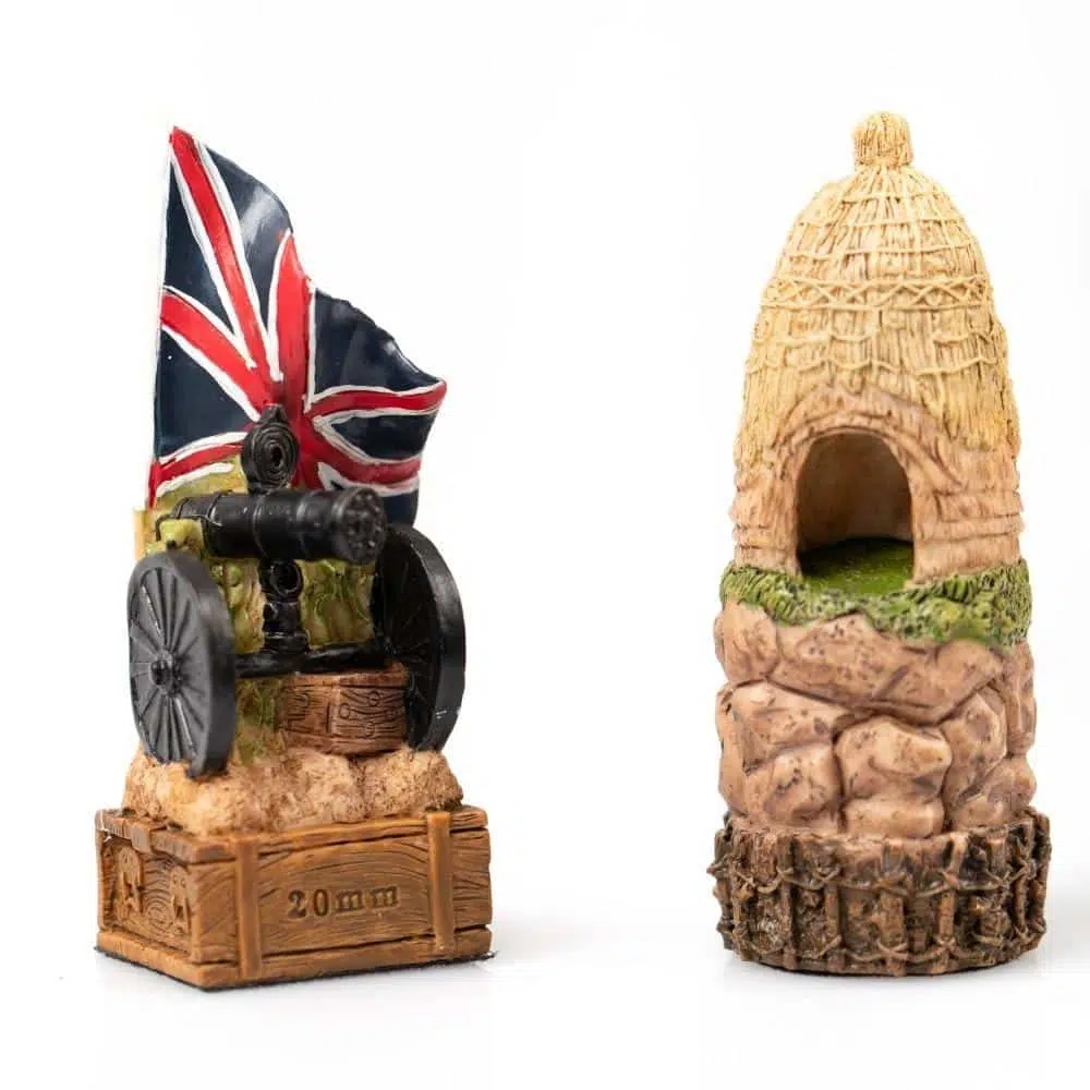 Set Guerra Anglo-Zulu II Scacchiera in Similpelle con Vano Portapezzi e Set di Scacchi in Resina Dipinto a Mano - immagine 9