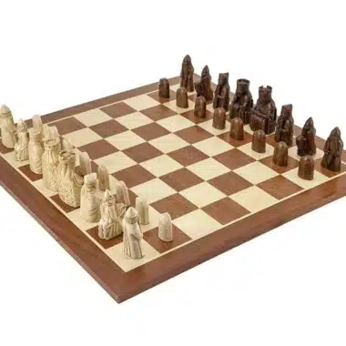 Set Isola di Lewis Gigante Scacchiera in Legno di Acero e Mogano e Scacchi Isola di Lewis