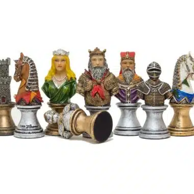 Jeu d'Echecs en Résine Peint à la Main