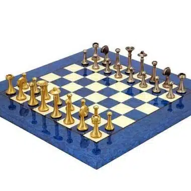 Set Contemporaneo Blu Scacchiera in Legno d'Acero & Scacchi in Ottone Massiccio