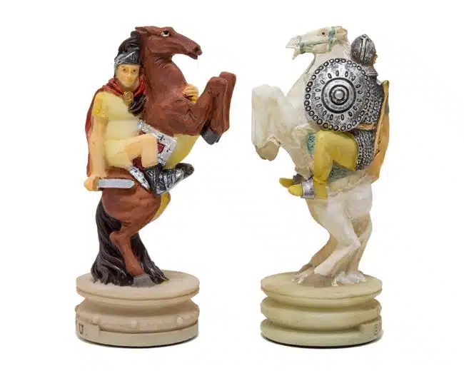Jeu d'Echecs en Résine "Romains vs Grecs"