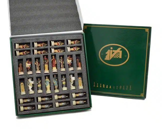 Jeu d'Echecs en Résine "Romains vs Grecs"