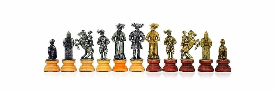 Jeu d'Echecs "Lanzichenecchi" en Bois et Métal