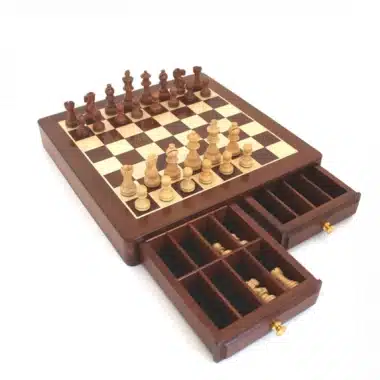 Set Classic XVI Scacchiera con Vano Portapezzi in Legno di Acero e Legno di Rosa Dorato e Scacchi in Legno di Rosa Dorato