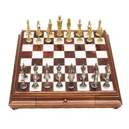 Set Florentine Renaissance III e Scacchiera su Piedistallo con Cassetto Portapezzi - immagine 2
