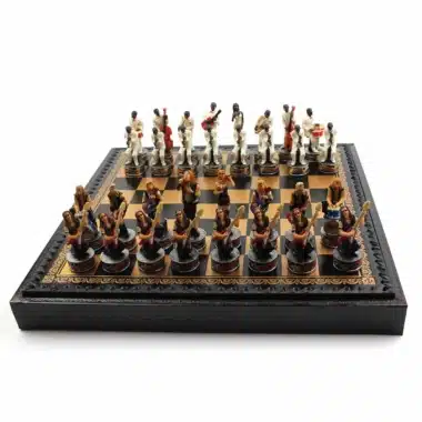 Set di Scacchi Jazz vs Rock - Scacchiera e Backgammon con vano portapezzi in similpelle & Pezzi in resina