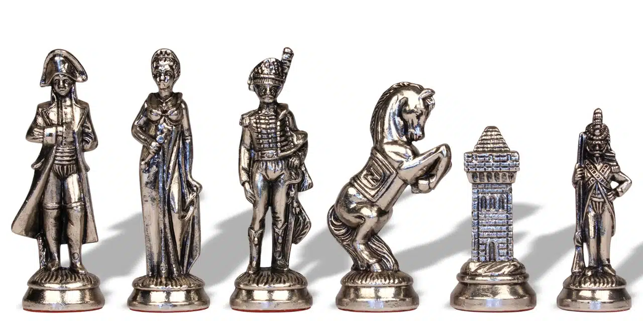 Jeu d'Échecs Napoléon - Échiquier en bois de Bruyère et Bois d'Orme avec tiroir & Pièces en métal