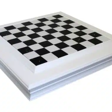 Alternative view of Scacchiera in Legno Laccato Bianco e Piano in Marmo Nero e Bianco con Vano Portapezzi