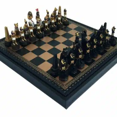 Set di Scacchi Antico Egitto in Resina e Scacchiera in Similpelle con Vano Portapezzi