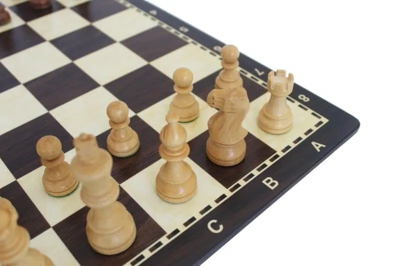Grande Set di Scacchi Staunton in Legno di Acacia e Scacchiera in Legno Alfanumerica - immagine 2