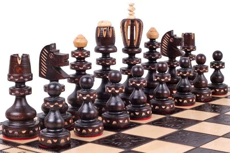 Grande Set di Scacchi e Scacchiera Pieghevole in Legno con Vano Portapezzi - immagine 3