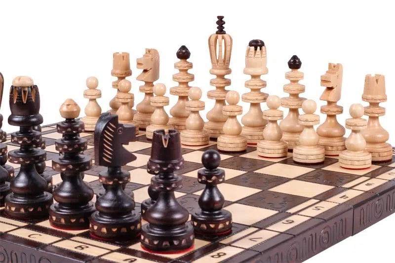 Grande Set di Scacchi e Scacchiera Pieghevole in Legno con Vano Portapezzi - immagine 6
