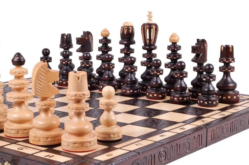 Grande Set di Scacchi e Scacchiera Pieghevole in Legno con Vano Portapezzi - immagine 7