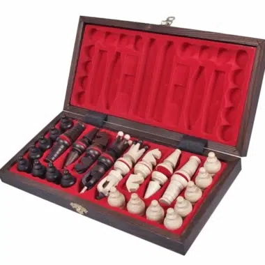 Alternative view of Set di Scacchi in Legno Ornato Pieghevole - 31x31 cm
