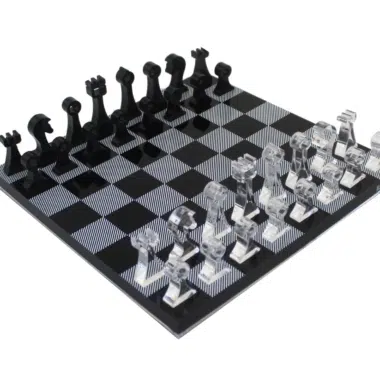 Set di Scacchi Design Nero e Trasparente in Plexiglas con Vano Portapezzi