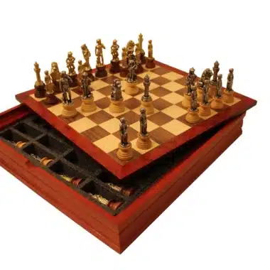 Set di Scacchi Florence e Scacchiera in Legno di Noce e Acero con Vano Portapezzi