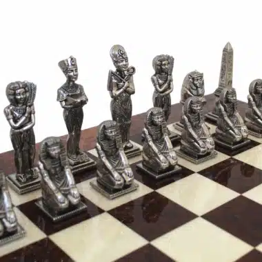 Alternative view of Statuine Egitto in Metallo e Scacchiera in Legno di Erica e Noce Laccato