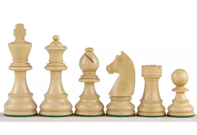 Ensemble Germany Jeu d'Échecs Staunton en Bois d'Ébène et de Buis et Echiquier en Bois de Noyer