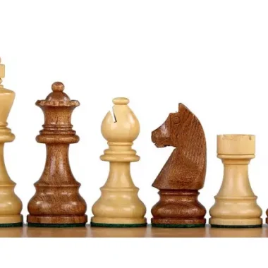 Ensemble Jeu d'Échecs de Tournoi Chevalier Allemand en Bois de Buis et Échiquier en Bois d'Érable