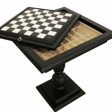 Alternative view of Tavolo da Scacchi in Legno di Tiglio Nero e Piano di Gioco in Marmo di Carrara