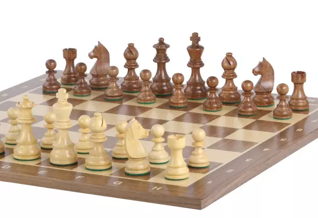 Ensemble Échiquier Alphanumérique et Jeu d'Échecs Chevalier Allemand en Bois d'Acacia et Buis