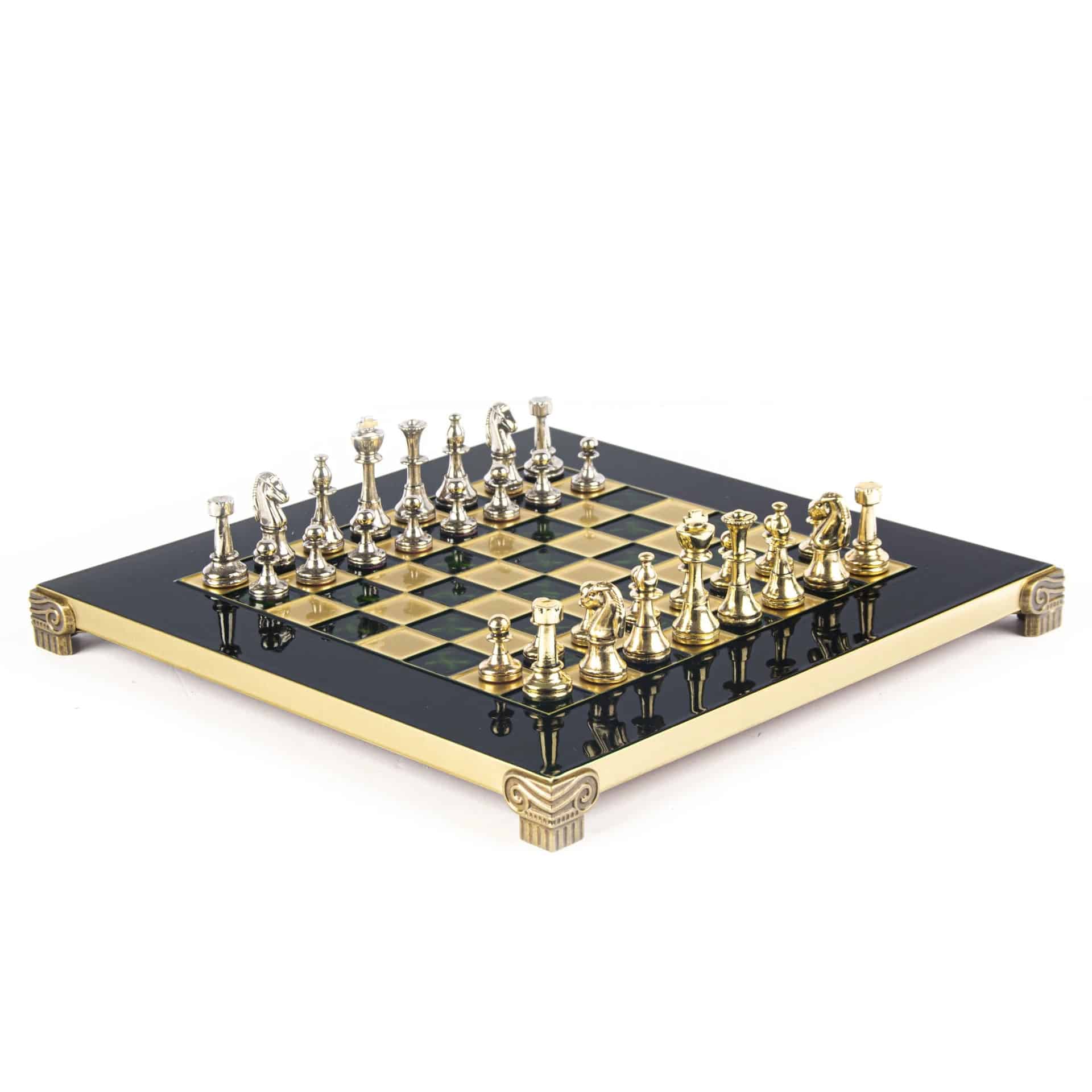 Piccolo Set di Scacchi Staunton in Metallo Argento e Oro con Scacchiera su Piedistallo in Metallo e Scatola Portapezzi - immagine 13