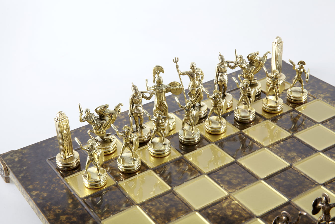 Set di Scacchi Mitologia Greca con Pezzi Oro & Marrone - Scacchiera in Metallo 36 x 36 cm - immagine 2
