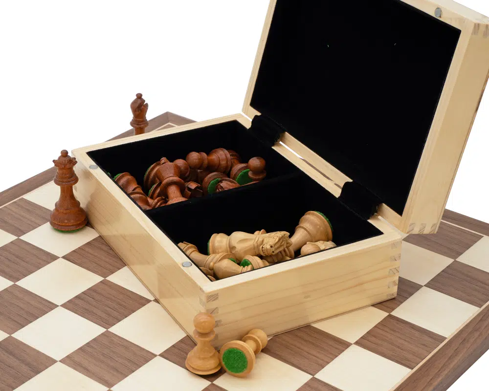 Boîte de rangement élégante pour le jeu d'échecs Fierce Knight - Le Palais Des Echecs