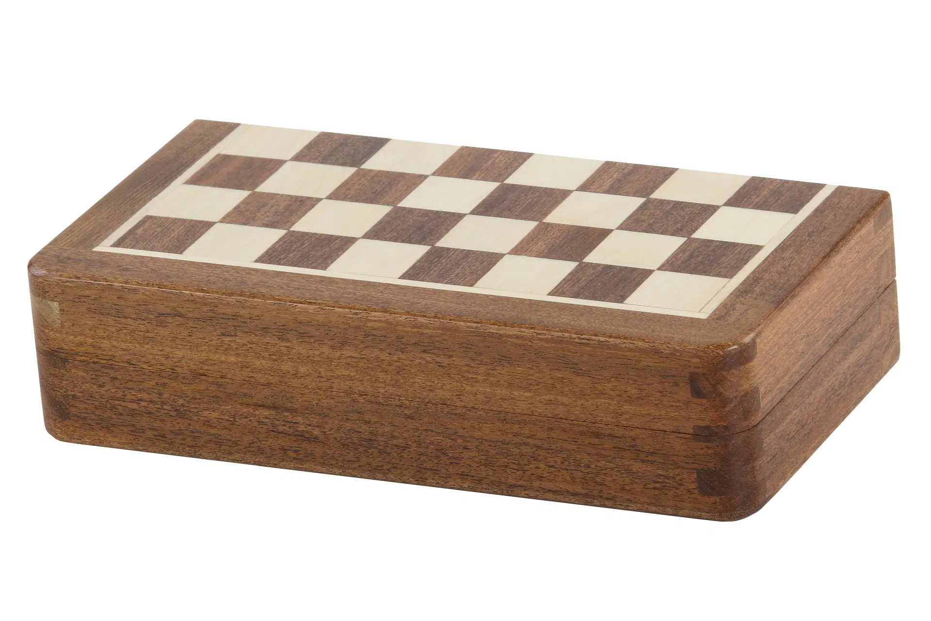 Boîte en bois gravée pour jeu d'échecs, design compact et raffiné - Le Palais Des Echecs